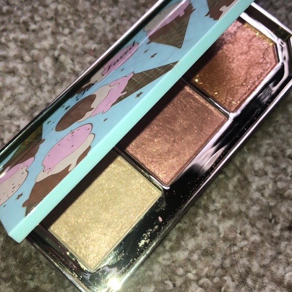 too faced ice cream highlighter